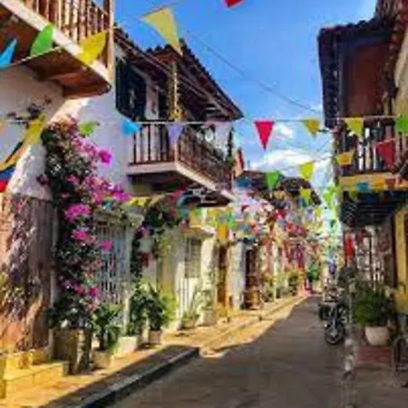 3cb-1 De 3 Alcobas En El Centro Historico Con Aire Acondicionado Y Wifi *